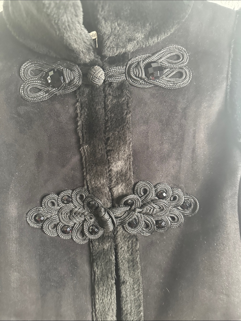 Cold water Greek Classic Black Faux-Shearling Vest size 10 - Picture 6 of 10